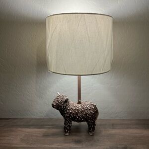 Karma Home Highland Cow Farmhouse Table Lamp Brown & White